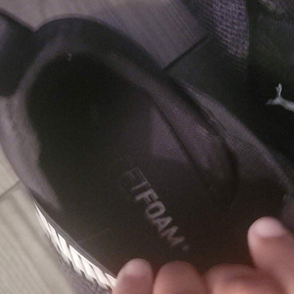 Puma Men's Athletic Shoes - Black - Picture 3 of 6